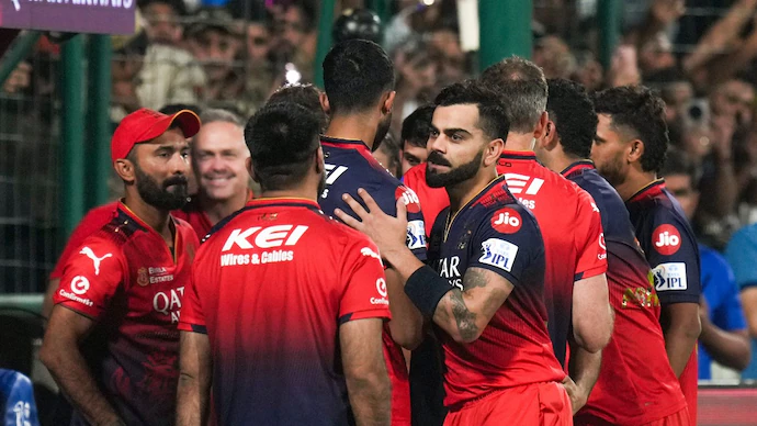 virat-kohli-and-rcb-051042800-16x9_0