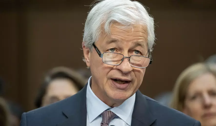JPMorgan_Dimon_Letter_72801_c0-361-8640-5398_s885x516