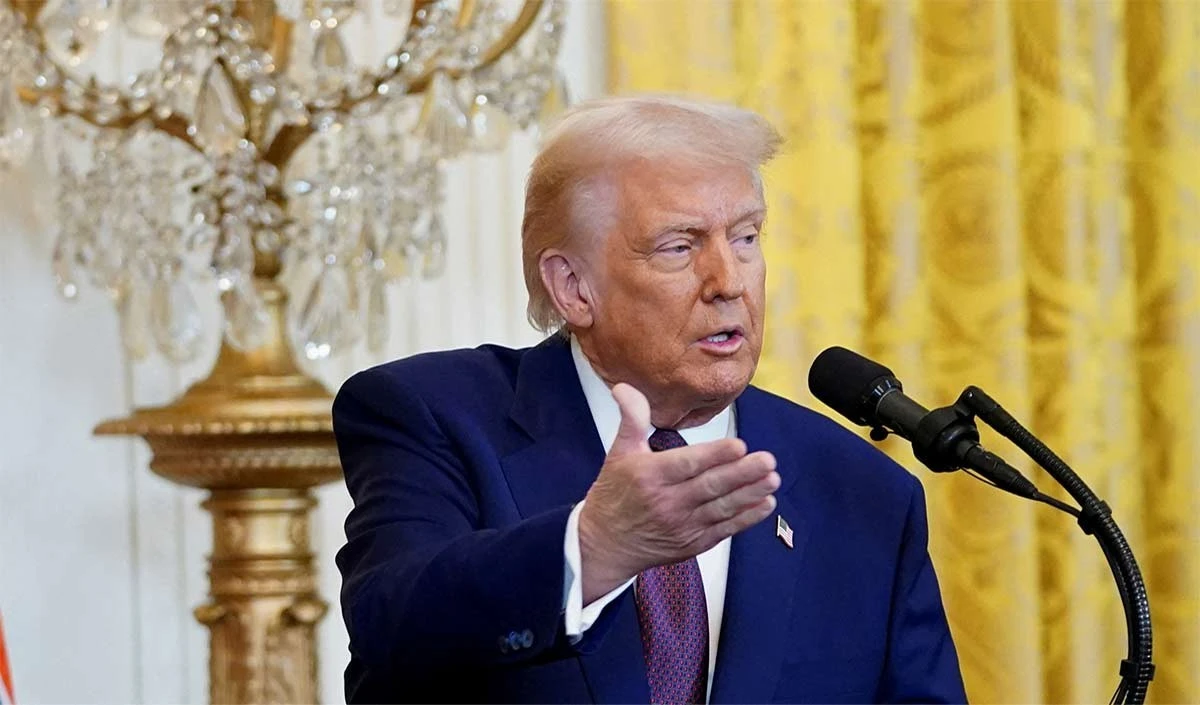 donald-trump_large_1018_153