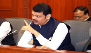 fadnavis_large_0943_153