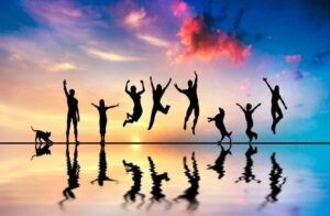 happiness_145949455558_650x425_040116124205
