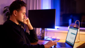 inside-night-shift