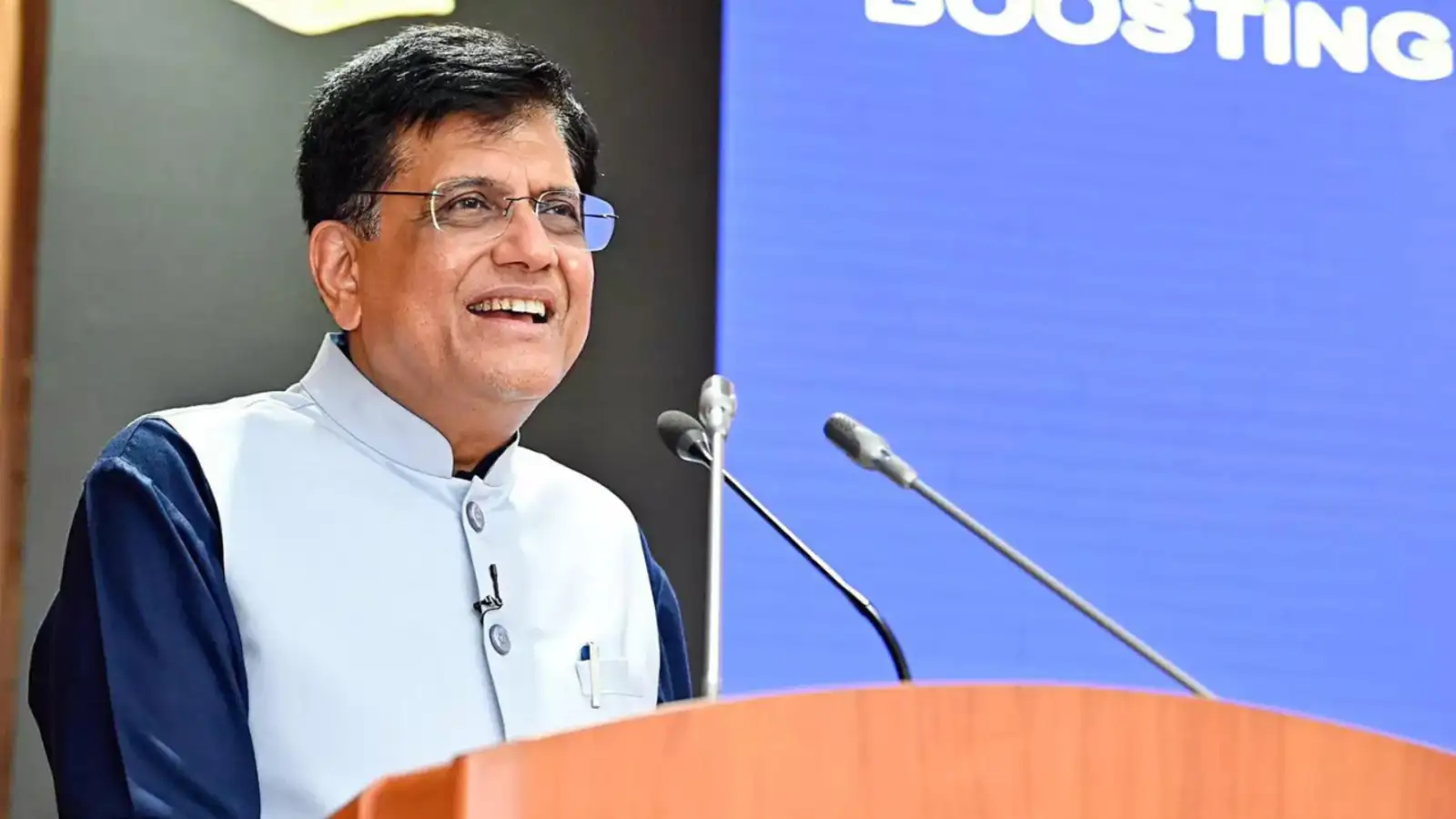 piyush-goyal-discusses-opportunities-in-indian-shipping-sector-with-singapore
