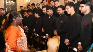 president-murmu-ias-officers
