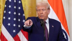spend-less-time-worrying-about-putin-and-more-time-worrying-about-migrants-donald-trump_b28afebee2e053bbfae250d47be3ddcd