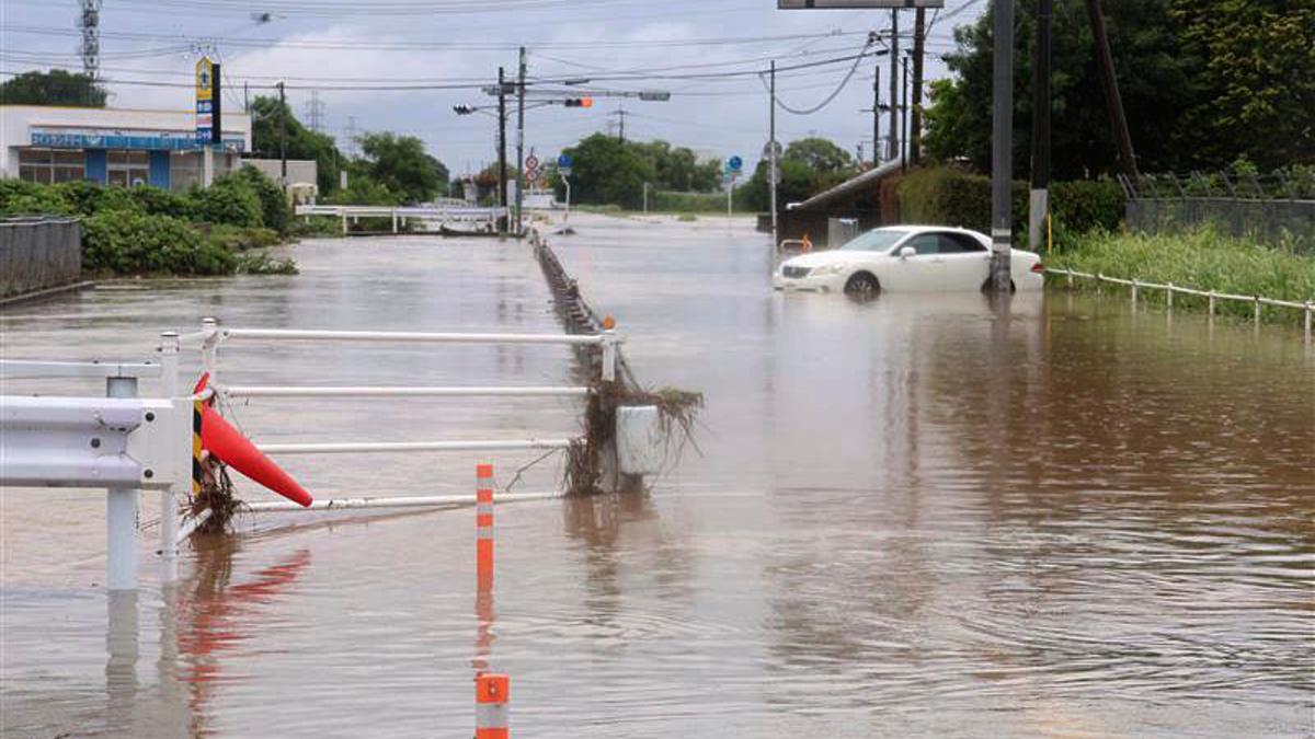 Japan_Heay_Rain_54808