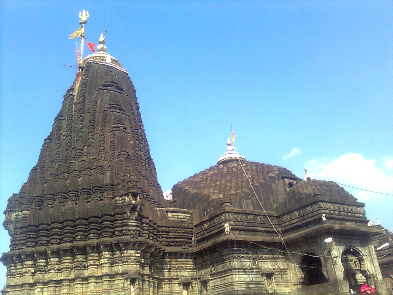 Trimbakeshwar_Shiva_Temple,_Trimbak,_Nashik_district