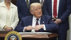 Trump_26322