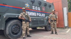 security-is-tight-in-jammu-ahead