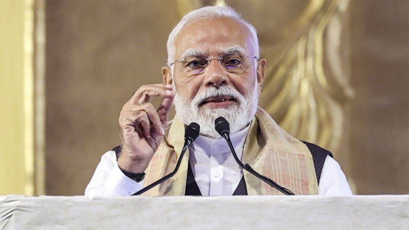 modi825
