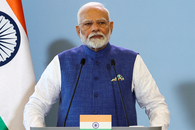 modi885
