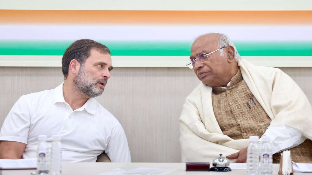kharge-rahul-gandhi-1703599096