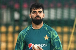 2023_10image_15_32_465126899shadab-khan