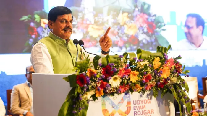 10_09_2025-mohan_5_24042391_m