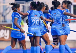 2023_12image_12_42_147702463junior-womens-hockey-w-e1702021835778