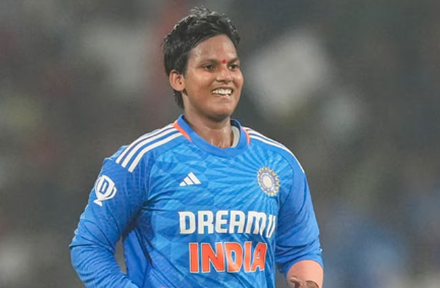 2025_8image_17_19_572184665deepti-reaches-second-p