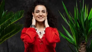 beauty-tips-way-to-keep-your-skin-glowing-after-age-of-40