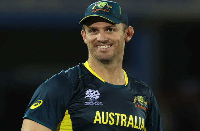 2025_10image_16_44_516439069australia-captain-mars