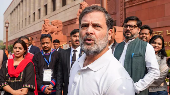 n9h79adc_rahul-gandhi_625x300_02_February_26