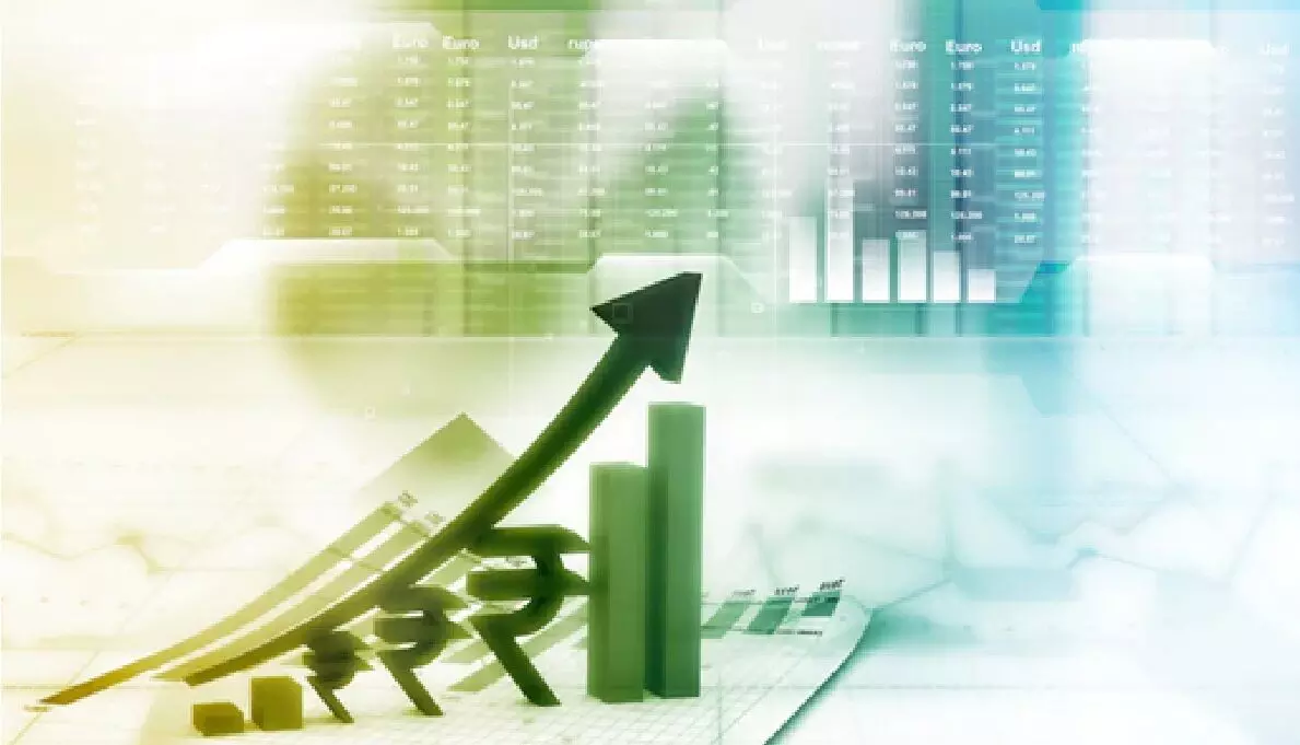 108001-indian-rupee-strengthens