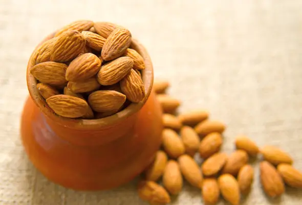 health-benefits-almonds-1