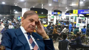 pakistan-petrol-price-ap-pti-1775218602