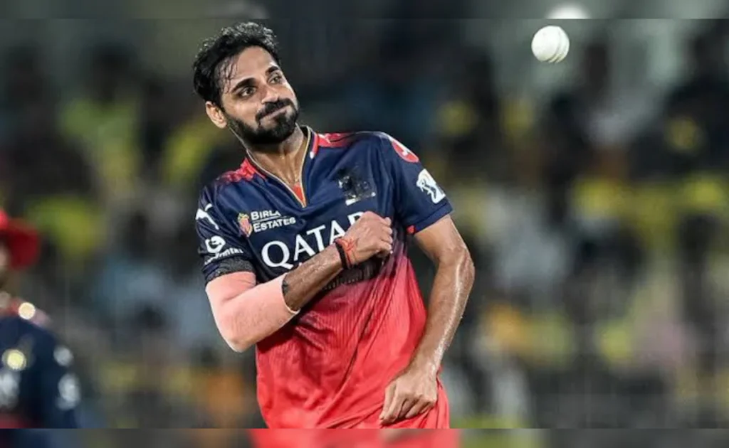 ugi0l63_bhuvneshwar-kumar-record_625x300_04_June_25