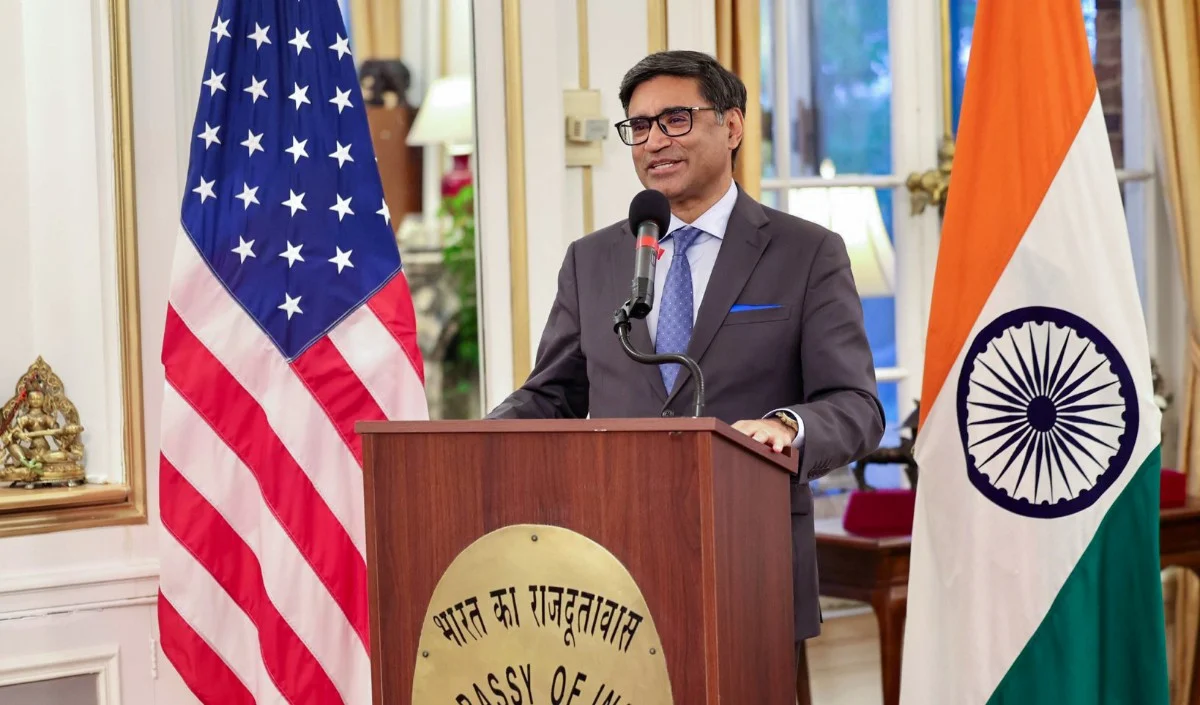 vikram-misri_large_1104_21